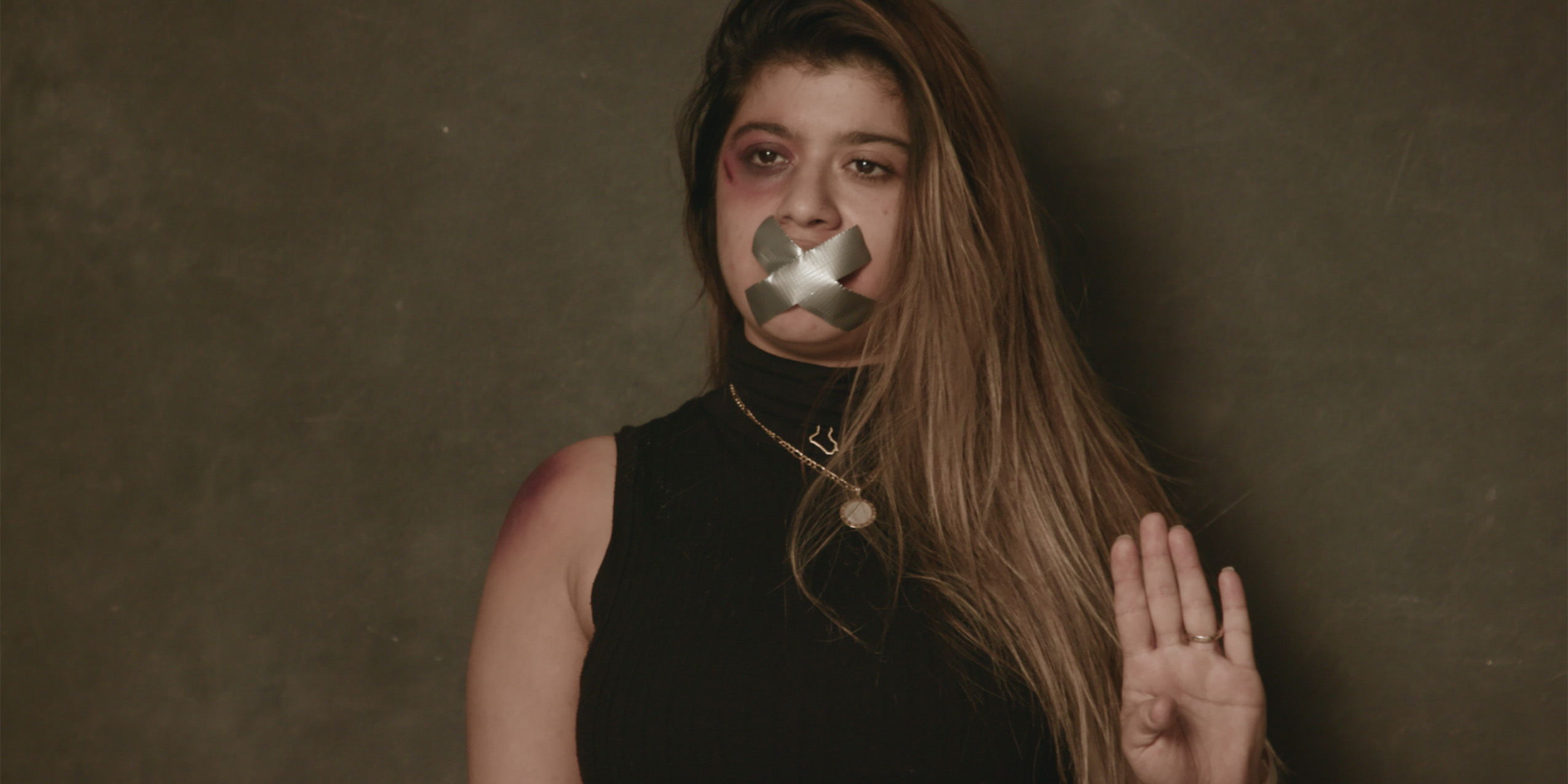 Burning Voice + Luna Ersahin (solo)