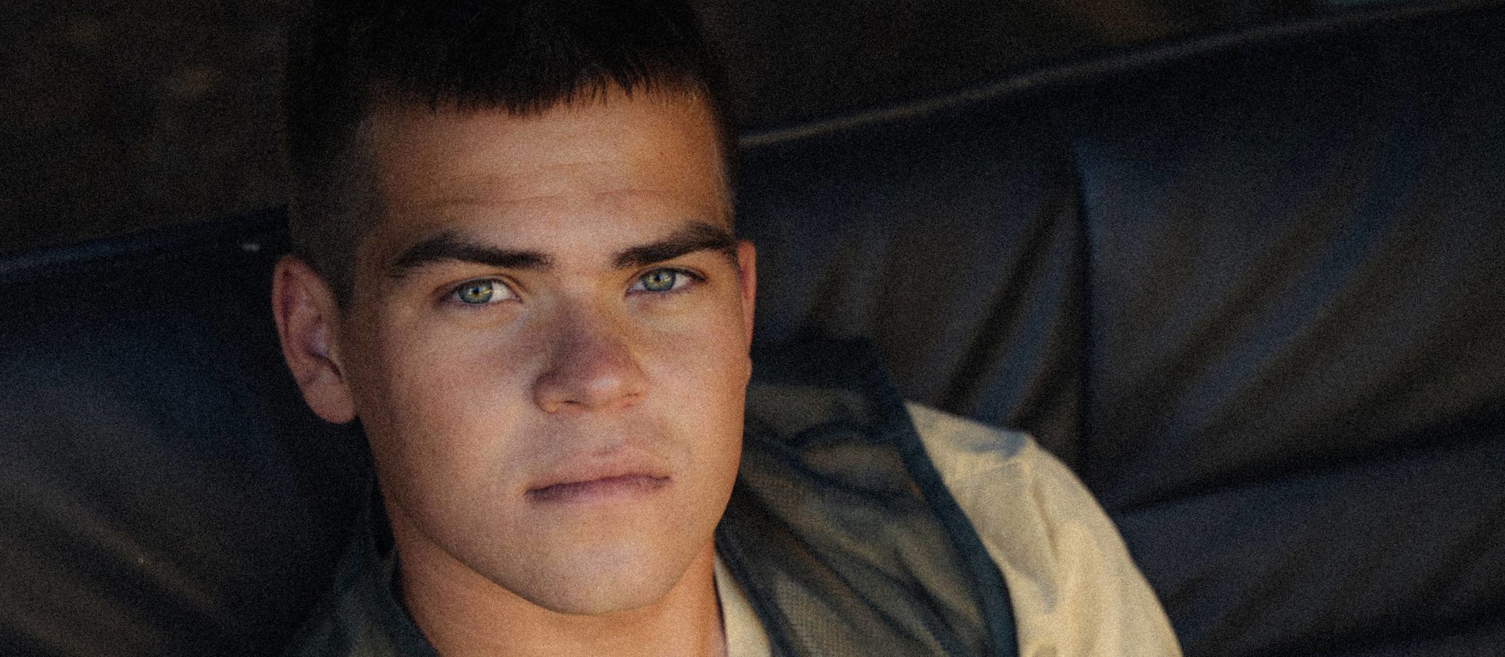 Chris Burton, sanger