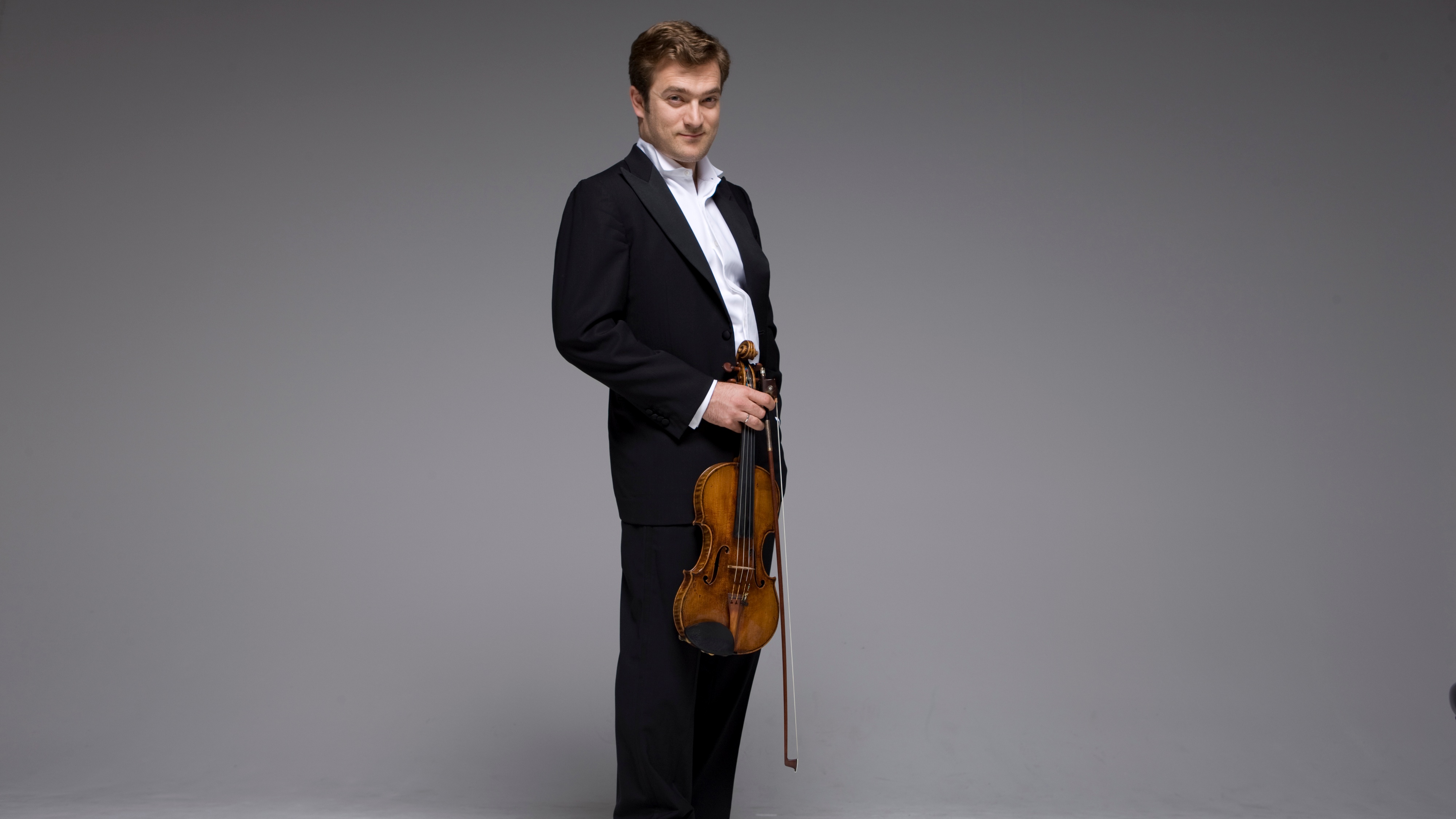 RENAUD CAPUÇON: Lausanne Kammerorkester & Mozart
